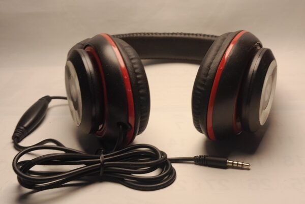 20260627_185533 Trump H2007 Wired On‑Ear Headphones