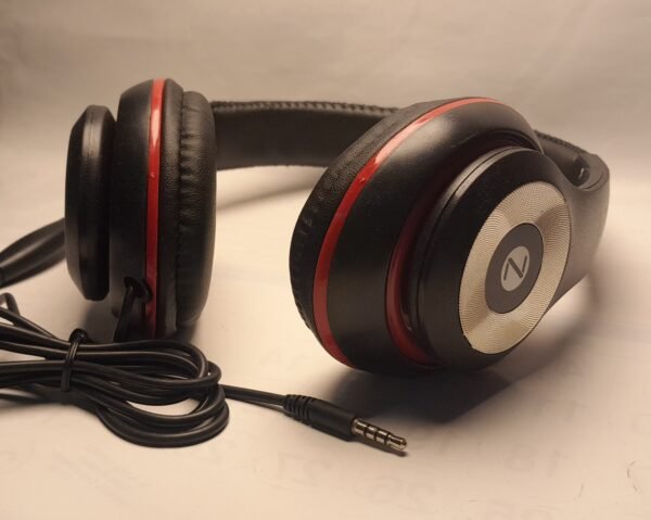 20260627_185541 Trump H2007 Wired On‑Ear Headphones