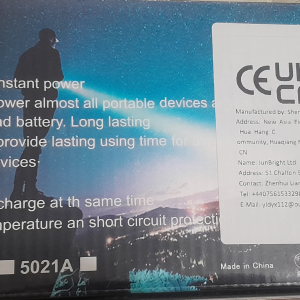 Multifunctional Portable LED Flashlight & Power Bank